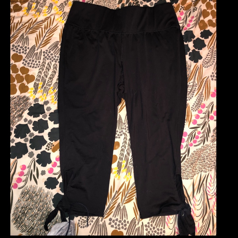 Lane Bryant Capri length legging